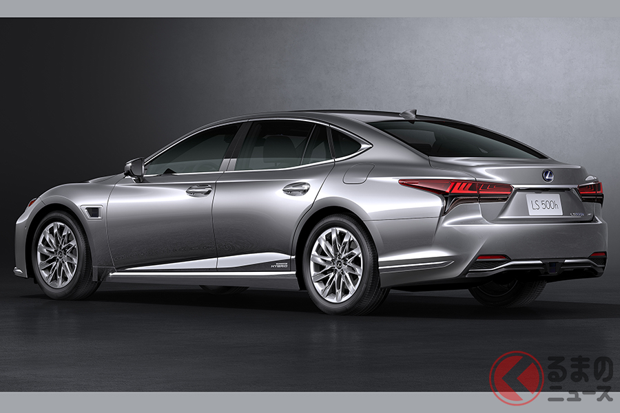 レクサス改良新型「LS」のエクステリア。クーペスタイルでスポーティなデザインだ