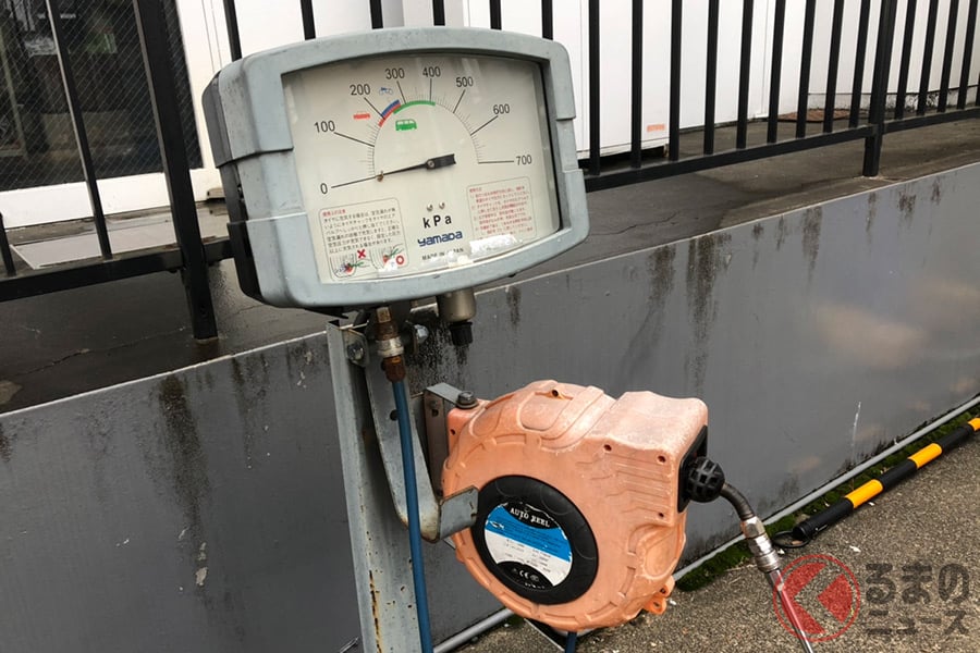 タイヤの空気入れの例