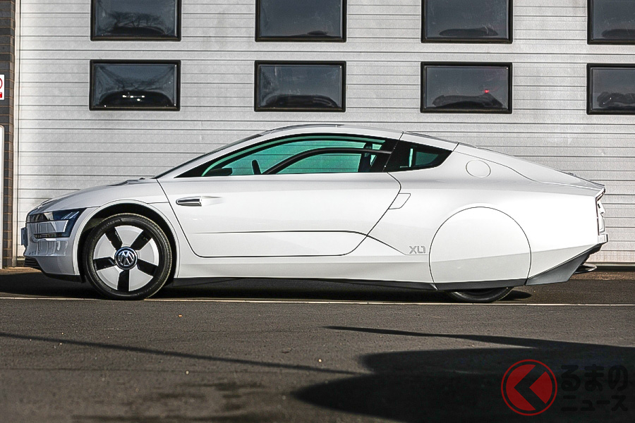 サイドビューは、市販車というよりコンセプトカーそのものだ(C)SILVERSTONE AUCTIONS