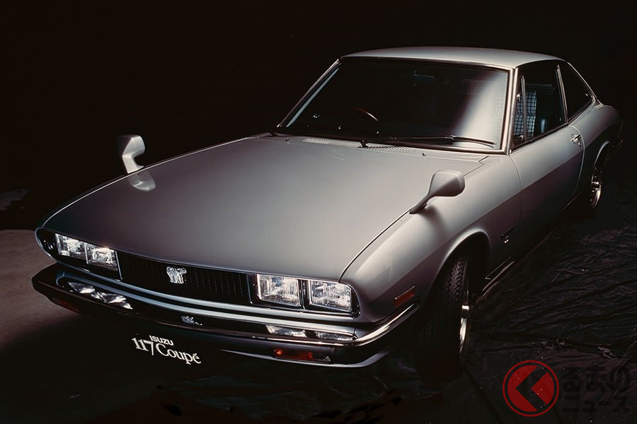 美しいスタイルはいまも色褪せない魅力がある「117クーペ」(画像は最終モデル)