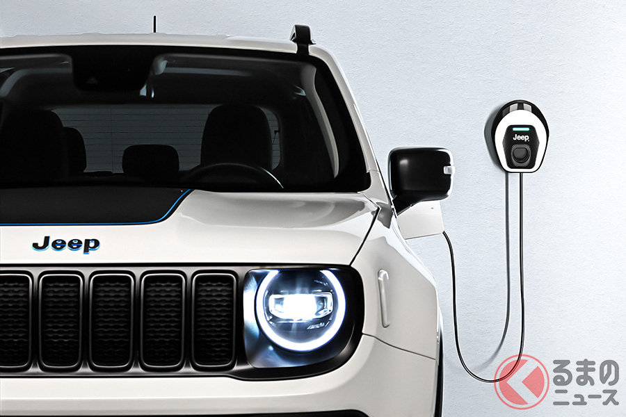 日本でのJeepのハイブリッドモデルは、「レネゲード4xe」から始まる
