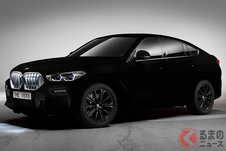 99%の光を吸収するという特殊なコーティングが施された「X6」