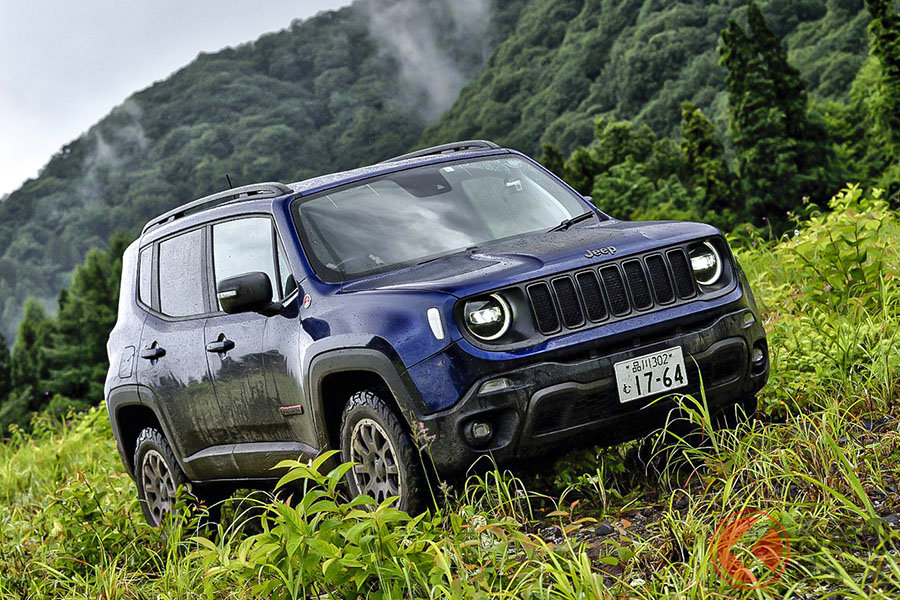 エントリーモデルといえども悪路走破性も侮れない「レネゲード・トレイルホーク」