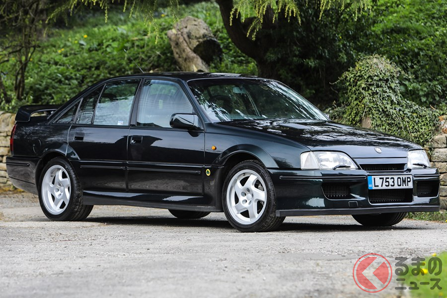 超高性能な直6ツインターボエンジンを搭載した「ロータス カールトン」