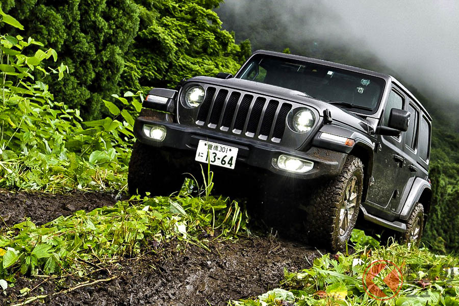 第4世代となったラングラーは、悪路走破性の高さはもちろんのこと、快適性も向上している