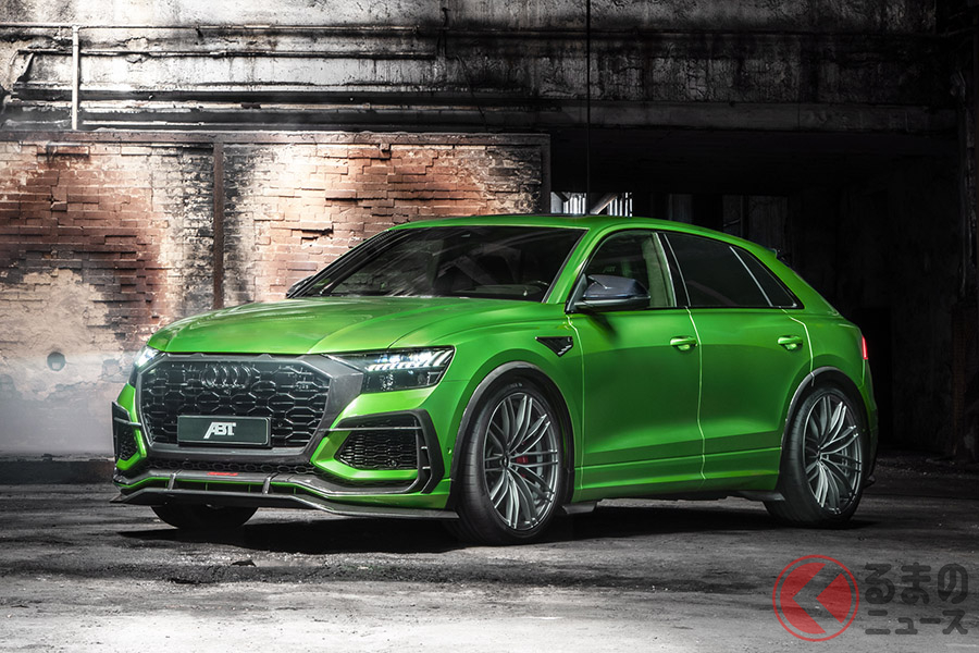 「RS Q8-R」の最高速度は、「ベンテイガ・スピード」や「ウルス」よりも速い315km/hだ