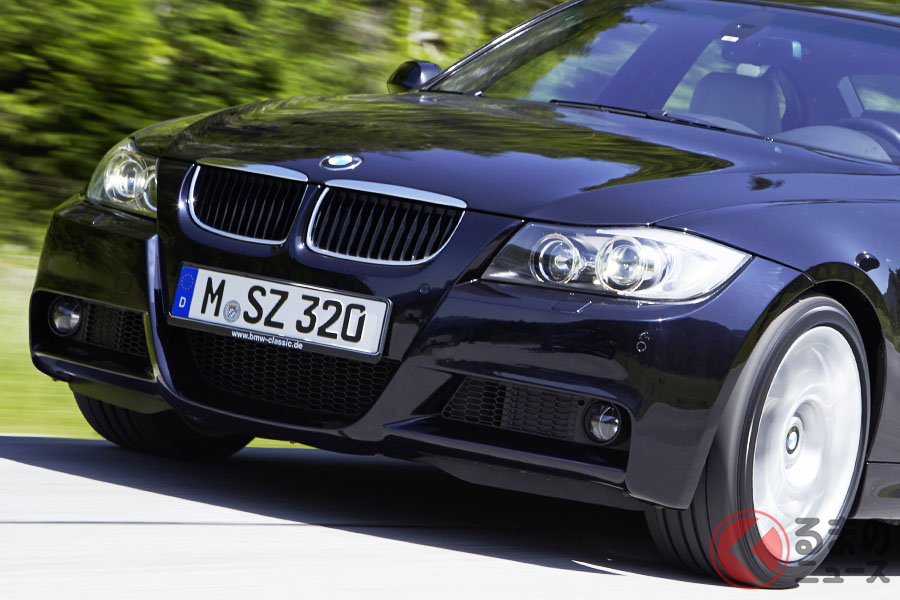 E90型BMW「3シリーズ」。中古車市場でも手ごろな価格になってきた