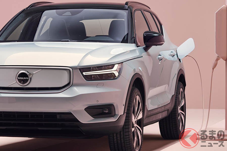 日本未導入のボルボ初の完全EV、「XC40リチャージ P8 AWD」