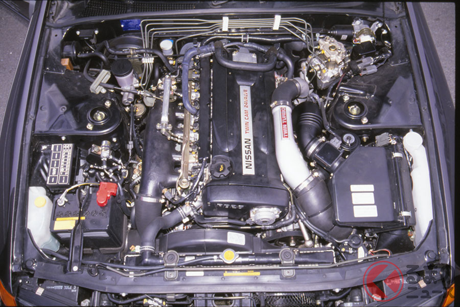 名機「RB26DETT」型2.6リッターDOHCツインターボは、280ps・36.0kgmを発生