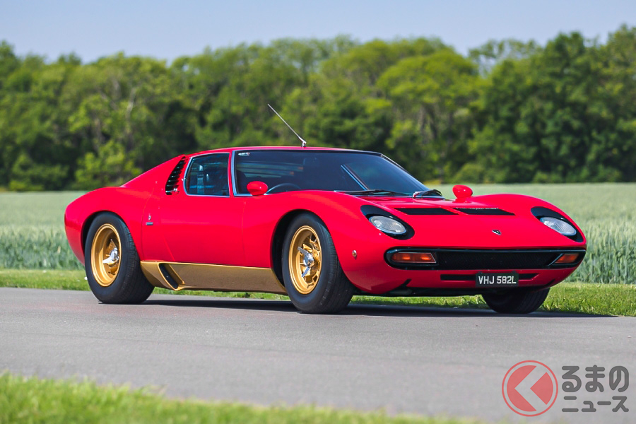 2億6000万円オーバーという高値で落札された、右ハンドル仕様の1972年型ランボルギーニ「ミウラP400SV」(C)SILVERSTONE AUCTIONS