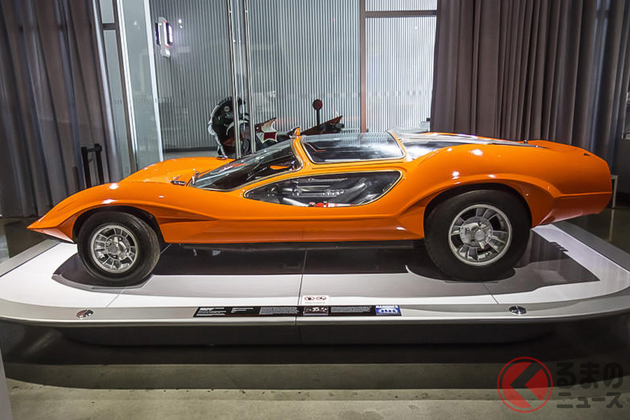 映画『時計じかけのオレンジ』では、3名乗車で登場するが、本来「M-505プローブ16」は2名乗車だ(C)Bonhams