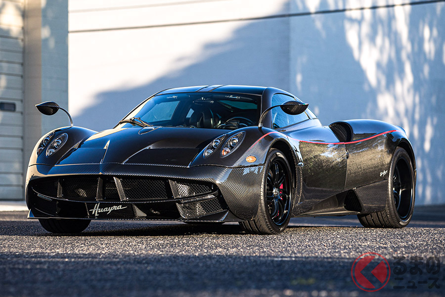 184万8000ドル(邦貨換算約1億9500万円)で落札されたパガーニ「ウアイラ」