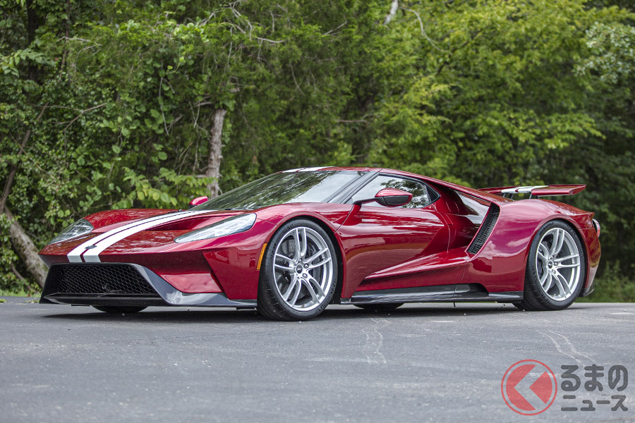 2017年式フォード「GT」は、85万8000ドル(邦貨換算約9060万円)で落札(C)2020 Courtesy of RM Sotheby's