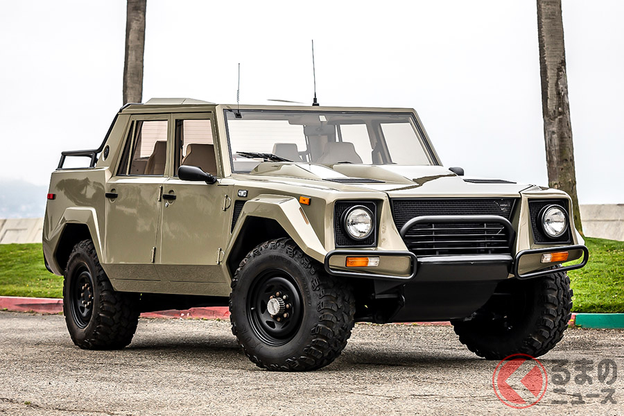 当初、軍用車として開発を進めていたが、紆余曲折の末、市販化にこぎつけた「LM002」(C)2020 Courtesy of RM Sotheby's