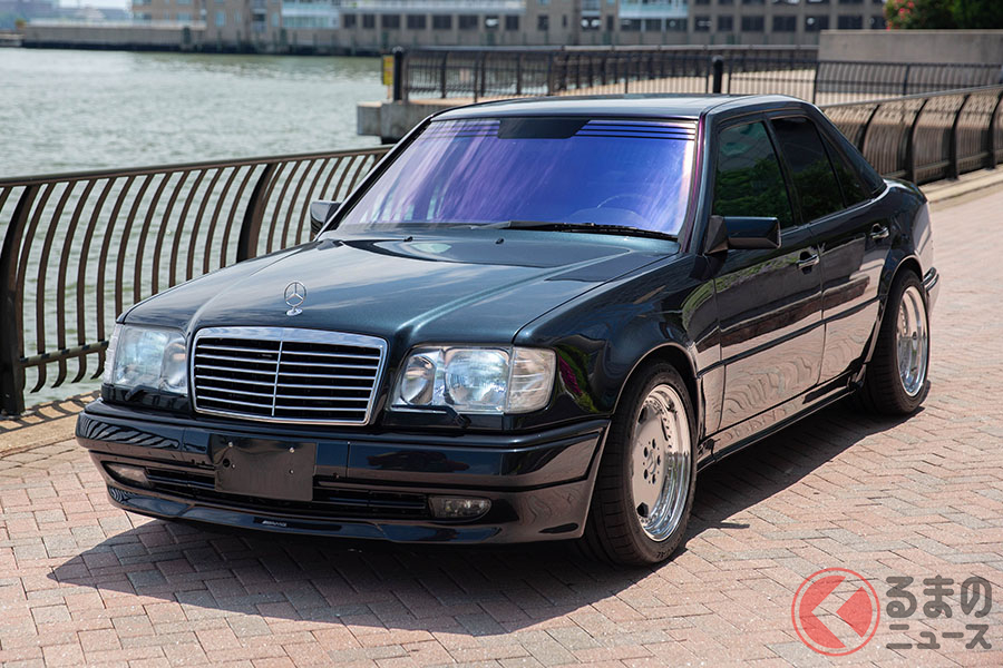 もともと人気の高いW124型の「E500」がベースとなる1994年式メルセデス・ベンツ E60 AMG(C)2020 Courtesy of RM Sotheby's