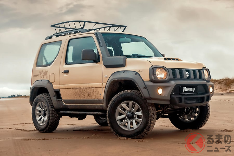 国内モデルに比べ、派手に装飾されたブラジル製の先代「ジムニー」