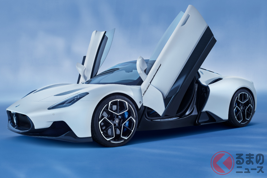マセラティの新たな幕開けを予感させる「MC20」