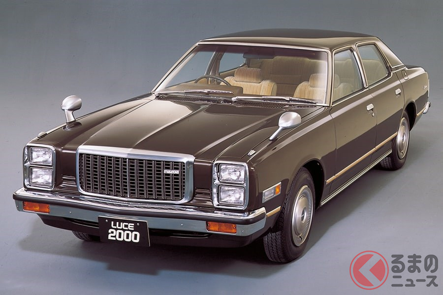 斬新なタテ目角型4灯ヘッドライトを採用した「ルーチェレガート」(画像はレシプロエンジン車)