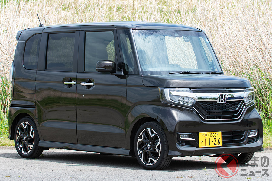 近年は衝突被害軽減ブレーキが標準装備される新車も多い(画像:ホンダ「N-BOX」)