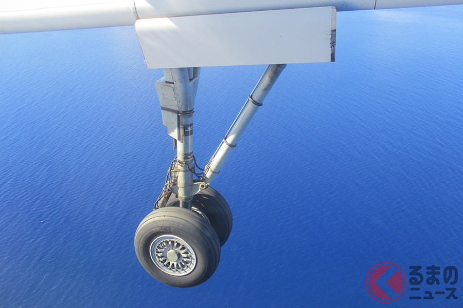 航空機用のタイヤは窒素ガスが入れられている