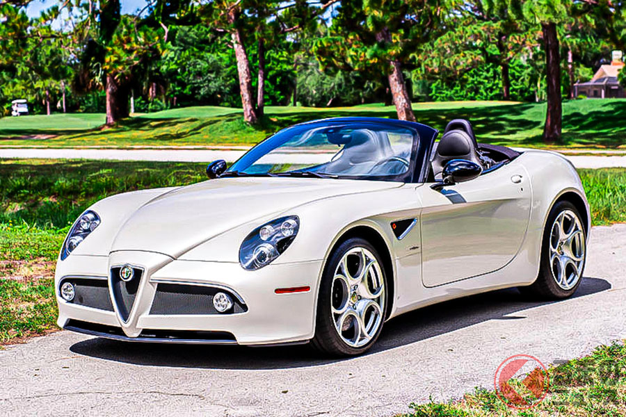 約3162万円で落札された2009 アルファ ロメオ「8Cスパイダー」(C)Bonhams