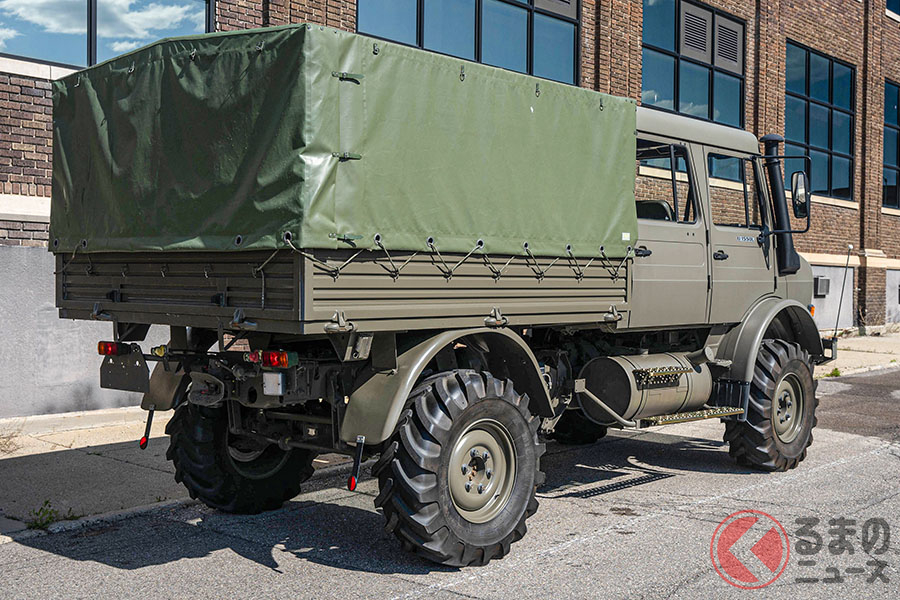 究極のオフローダーの走りを楽しみたいのならば、ウニモグは世界でもトップに君臨するモデルだ(C)2020 Courtesy of RM Sotheby's