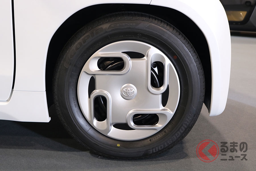 トヨタが2人乗りの超小型EVを2020年冬に発売 近距離の移動をサポート