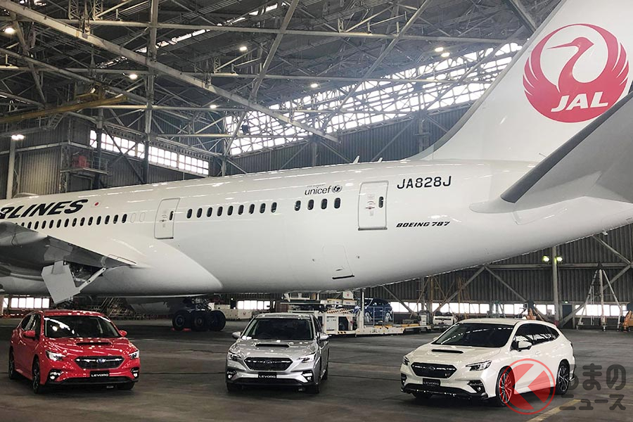 スバル新型「レヴォーグ」を成田空港JAL格納庫でお披露目