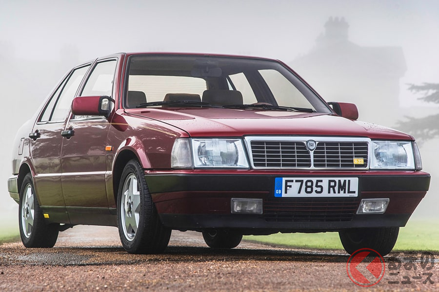 見た目は地味だが華やかなエンジンを搭載した「テーマ 8.32」