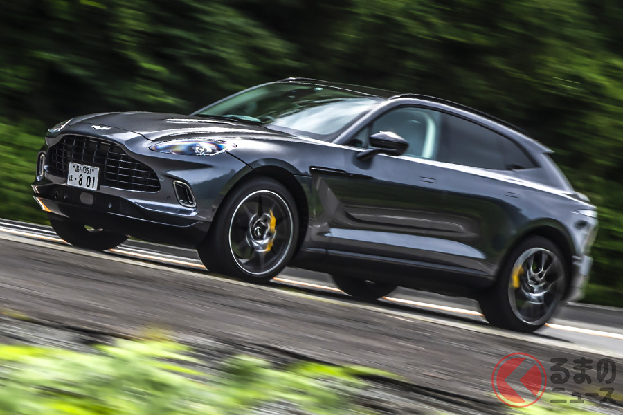 空力をデザインしたというDBXは、筋肉質だが流麗なボディラインが特徴