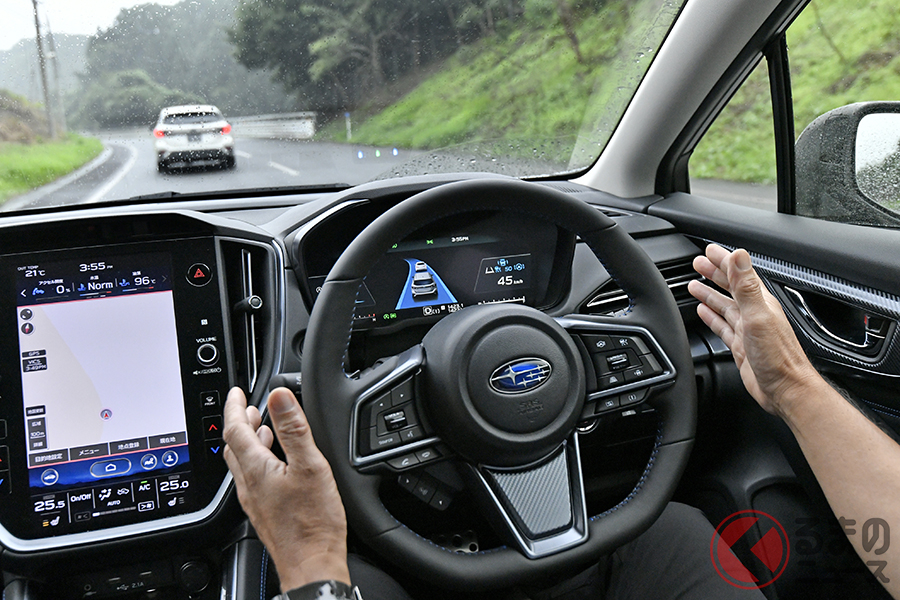 2020年11月に発売予定のスバル新型「レヴォーグ」に搭載されるアイサイトX、ハンズオフ機能の様子