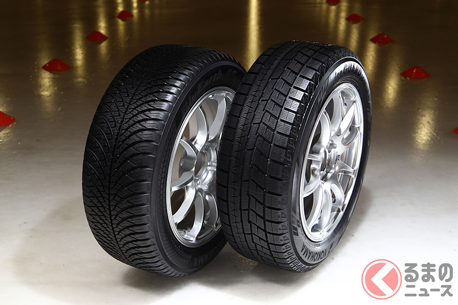 横浜ゴムの冬用タイヤ。右がスタッドレスタイヤ「アイスガード6 iG60」、左がオールシーズンタイヤ「ブルーアース4S AW21」