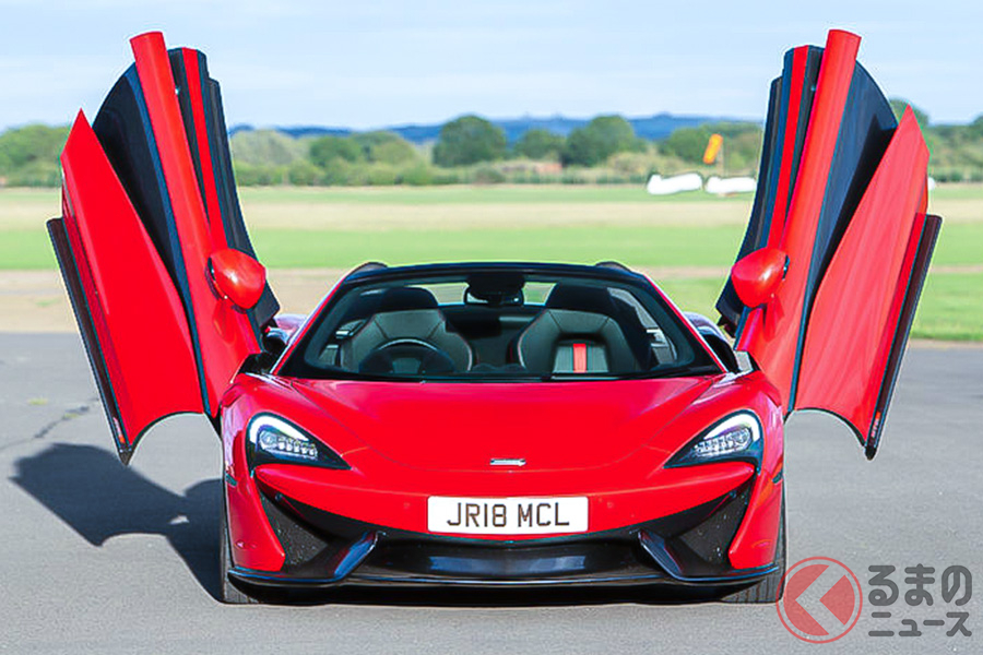 日本での新車価格が2952万5000円だったマクラーレン「570Sスパイダー」は、約1300万円で落札された(C)Bonhams 2001-2020