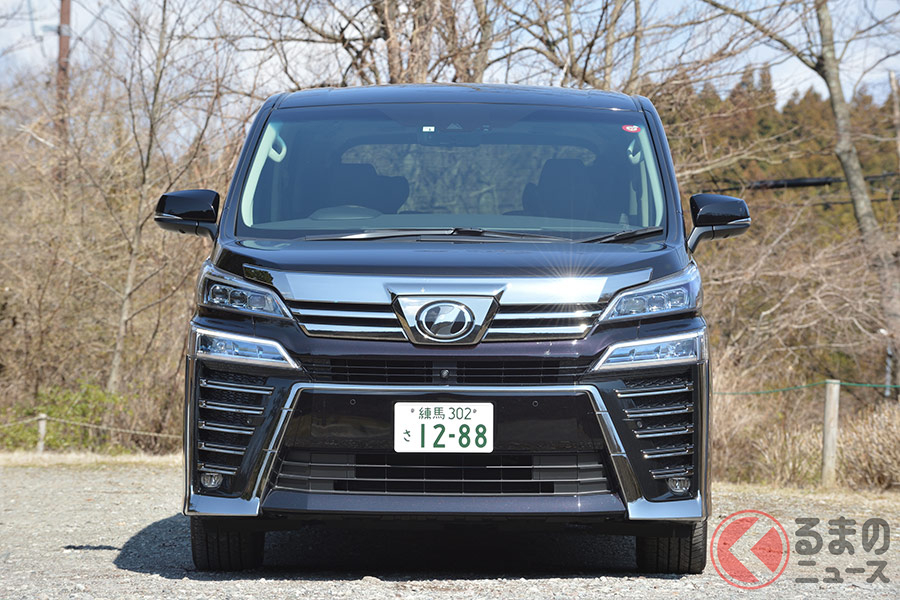 ベースは同じなのにアルファードに大差を付けられているヴェルファイア