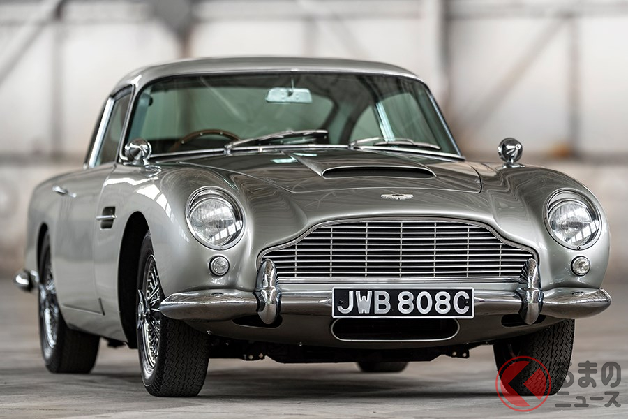 初代ボンドカーとして登場した美しいクーペの「DB5」