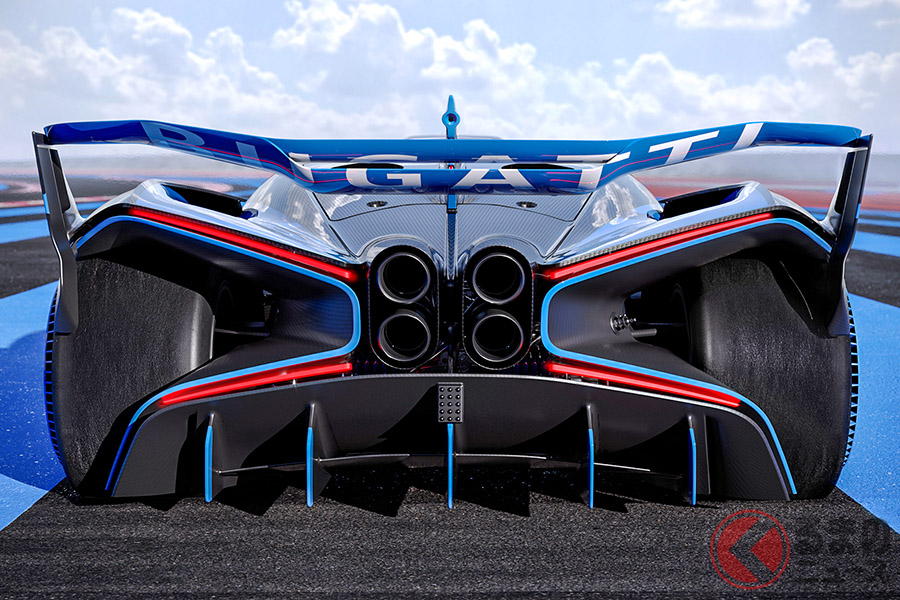 「ヴェイロン」、「シロン」とは異なり、ブガッティにとっての絶対的な反逆者となる「ボライド」