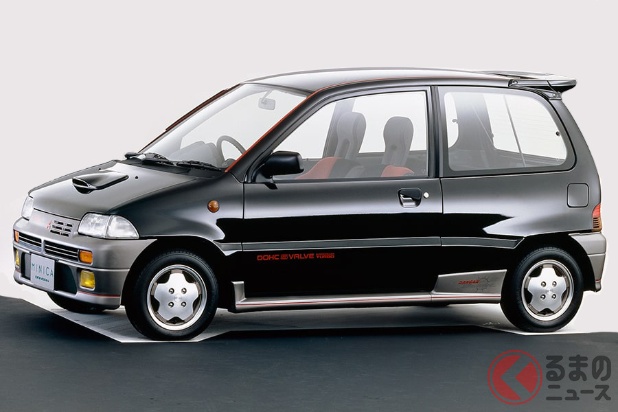 量産車初の5バルブエンジンを搭載した「ミニカ ダンガンZZ」