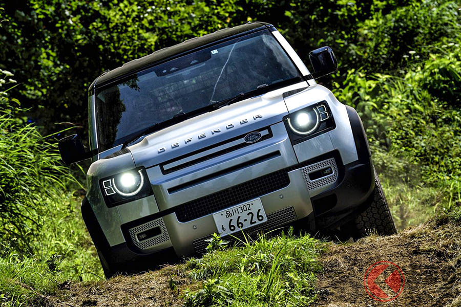 ランドローバー「ディフェンダー」には、そこが道である限り、走破できないオフロードはないといっていいだろう