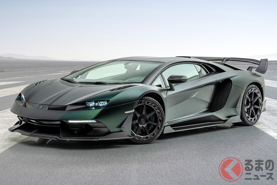 マンソリーのチューニングによって、最高出力が770psから810psに、最大トルクは720Nmから780Nmに引き上げられた