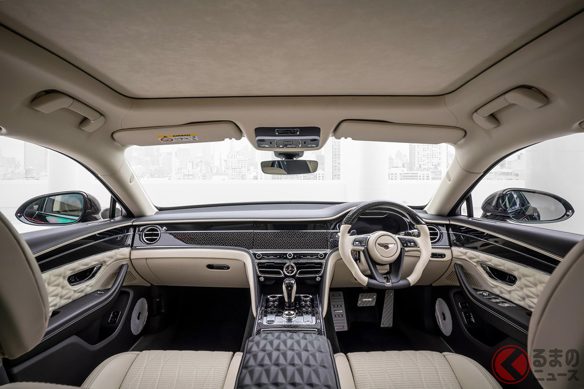 マンソリーでは、インテリアのパーツも多く用意されており、カスタマーの希望によっては、フルオーダーメイドも可能