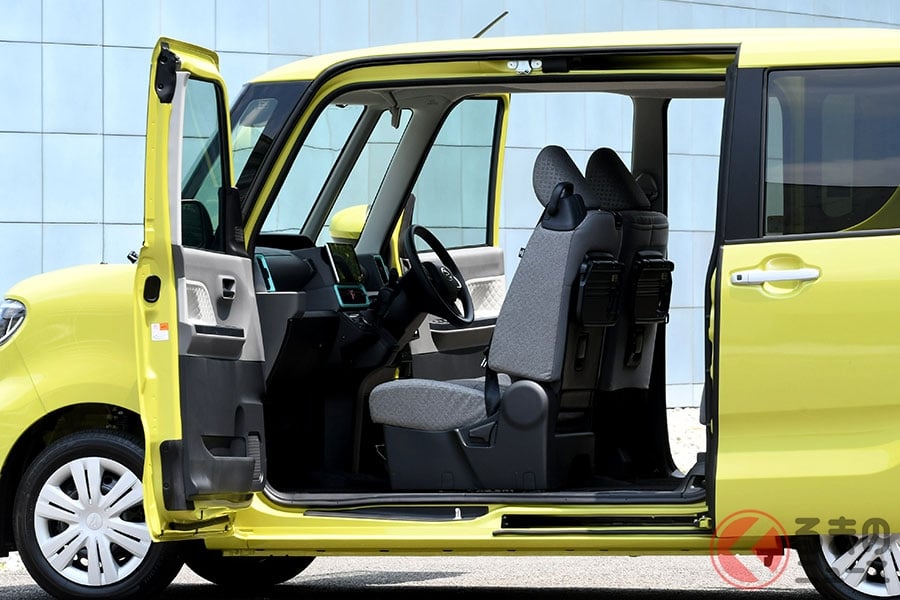 ダイハツ「タント」のミラクルオープンドア