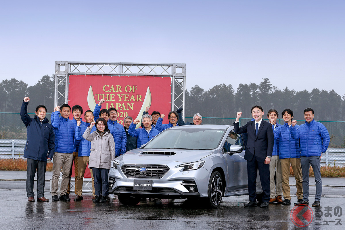 2020-2021 日本カー・オブ・ザ・イヤーを受賞したスバル「レヴォーグ」