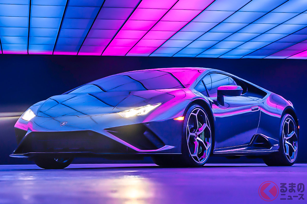 レディー・ガガの最新ミュージックビデオ『911』では、後半部分で登場するランボルギーニ「ウラカンEVO RWD」