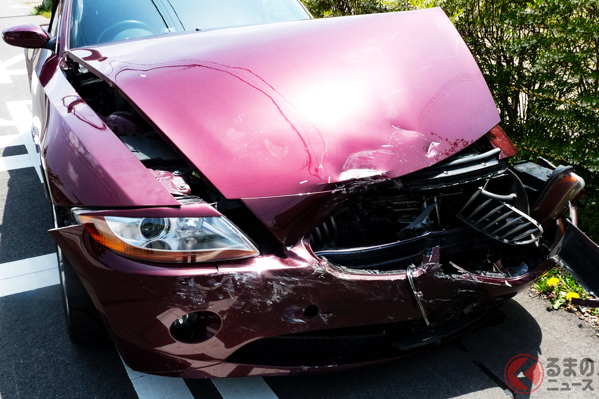 万が一の事故に備える自賠責保険と任意保険の違いとは