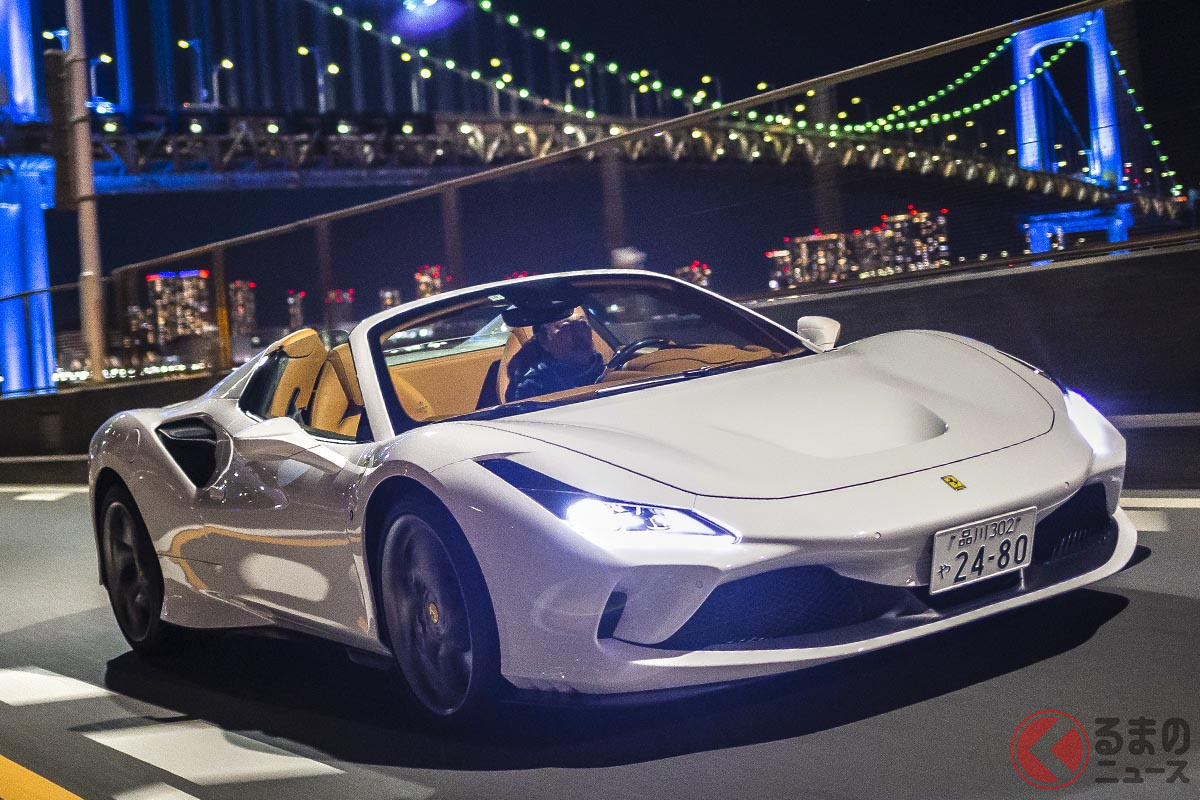 サイドウインドウを閉めていれば、エアの流れは高速道路上でもわずかに頭上に感じるのみで、快適さはほとんど損なわれない