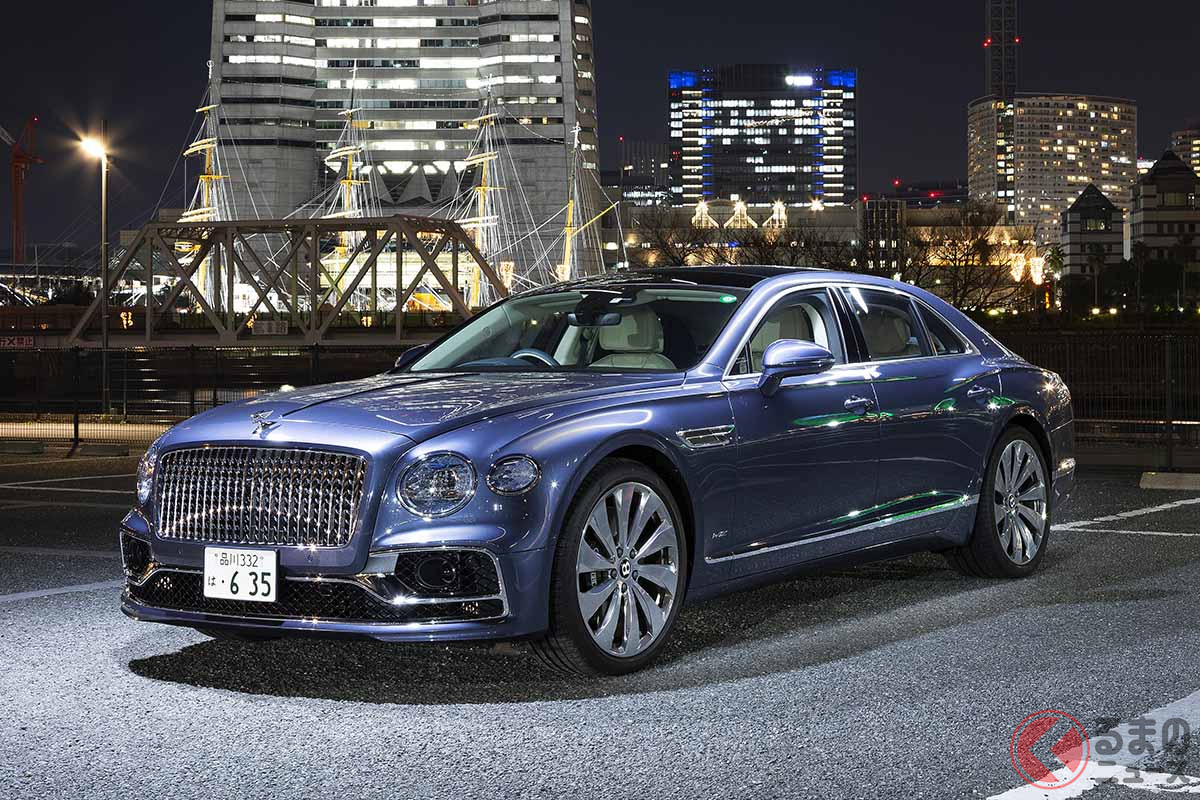 ボディサイズからは想像もできないほどのハンドリングのよさを誇るベントレー「フライングスパー」。ドライバーズカーとしてもショーファードリブンとしても最高の1台