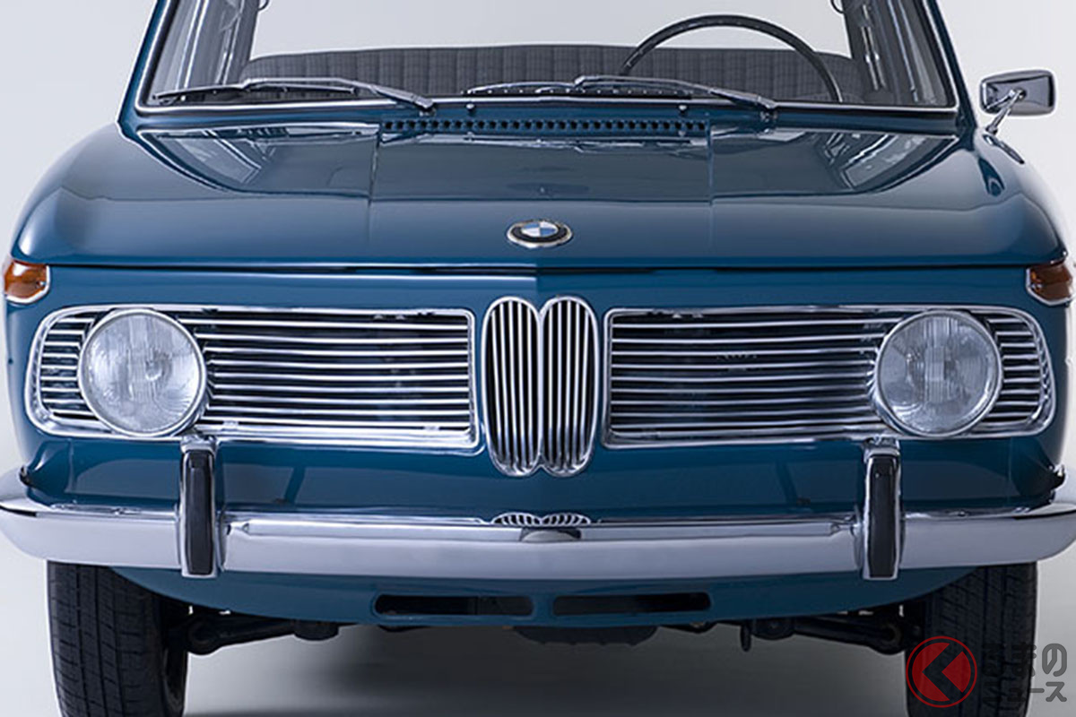 1961年に登場したBMW「1500」。これがヒットし、BMWは倒産の危機を免れた。ノイエ・クラッセ（新しいクラス）という社内での呼称がそのままこのモデルの愛称になった