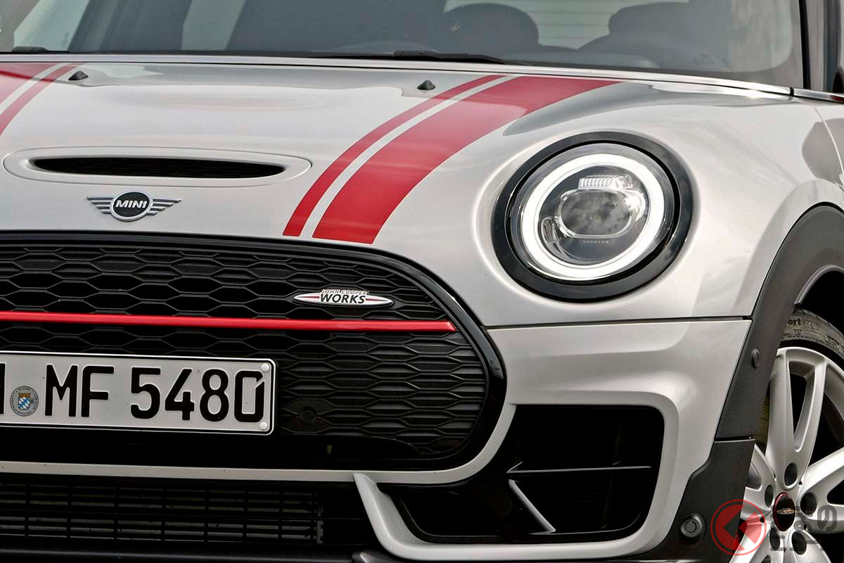 現行型ミニ・クラブマンJCW