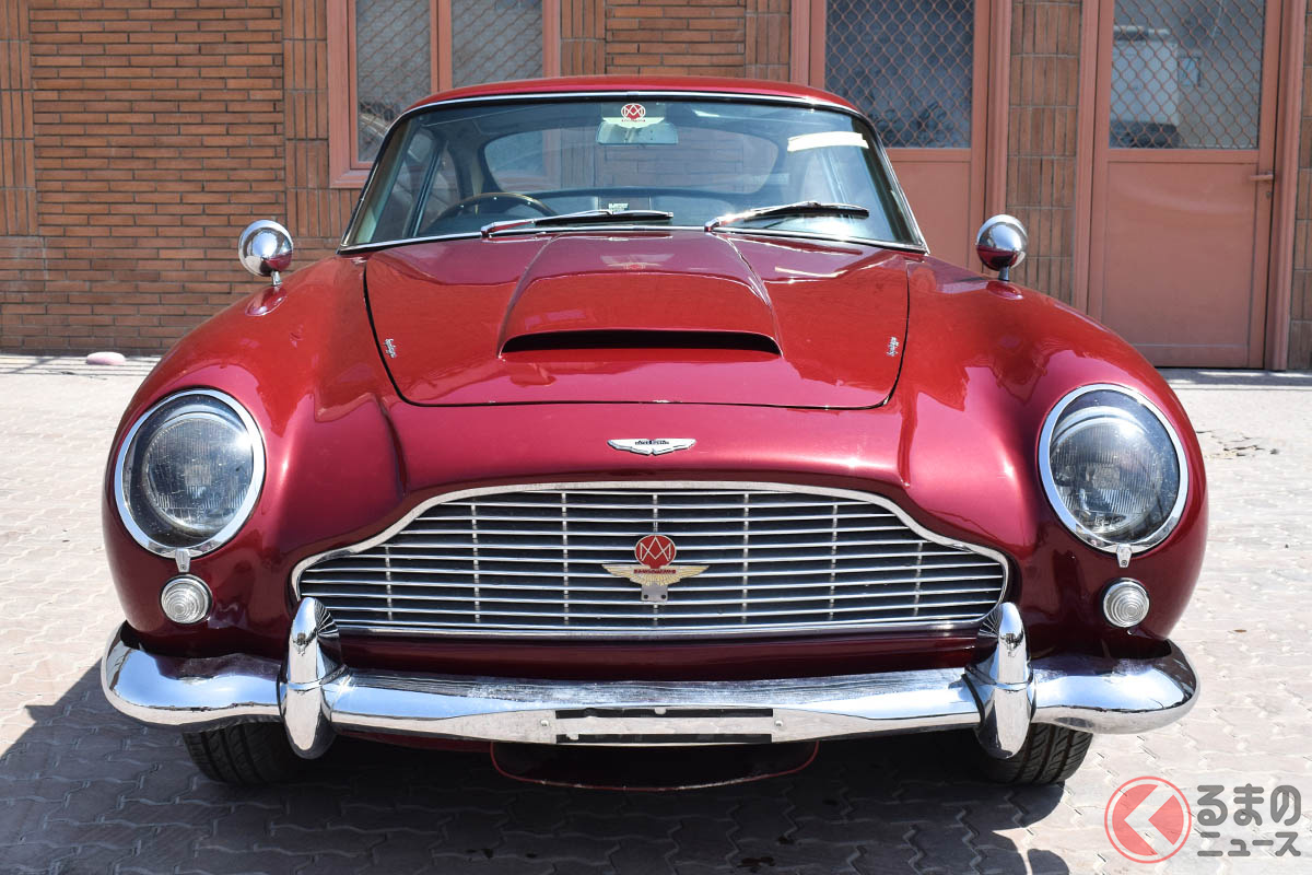 生産台数の少なさから、今後値上がりが期待されるアストンマーティン「DB4 シリーズ5ヴァンテージ」(C)2020 Courtesy of RM Sotheby's