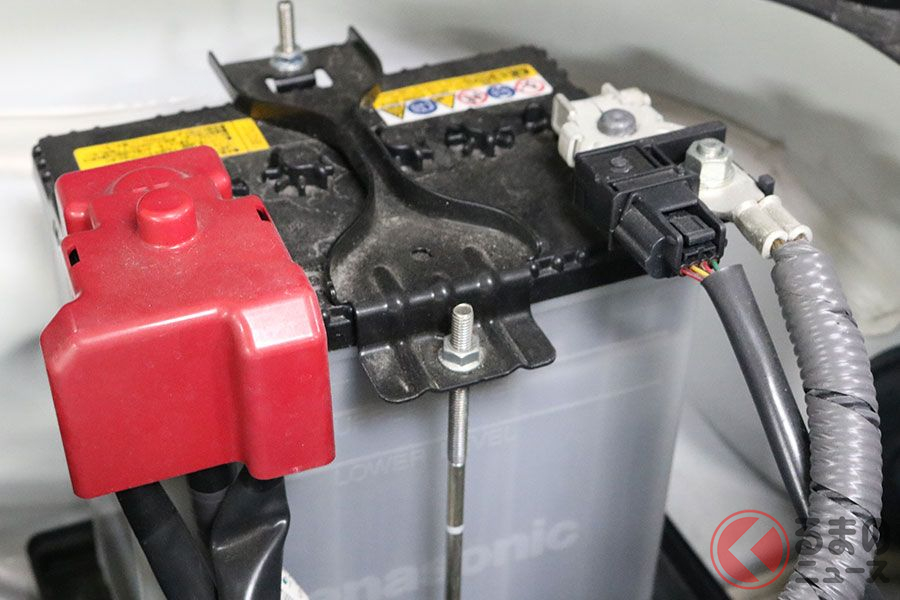 寒い冬場に起こりやすい「バッテリー上がり」